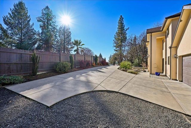 21895 One Fine Pl, Colfax, CA 95713