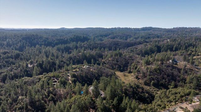 21895 One Fine Pl, Colfax, CA 95713