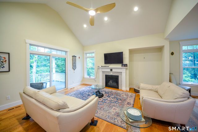 5 Bridge Road, Monroe, CT 06468