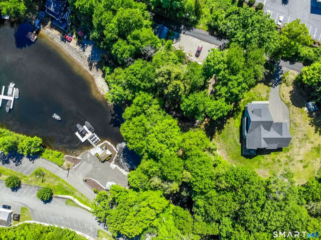 5 Bridge Road, Monroe, CT 06468