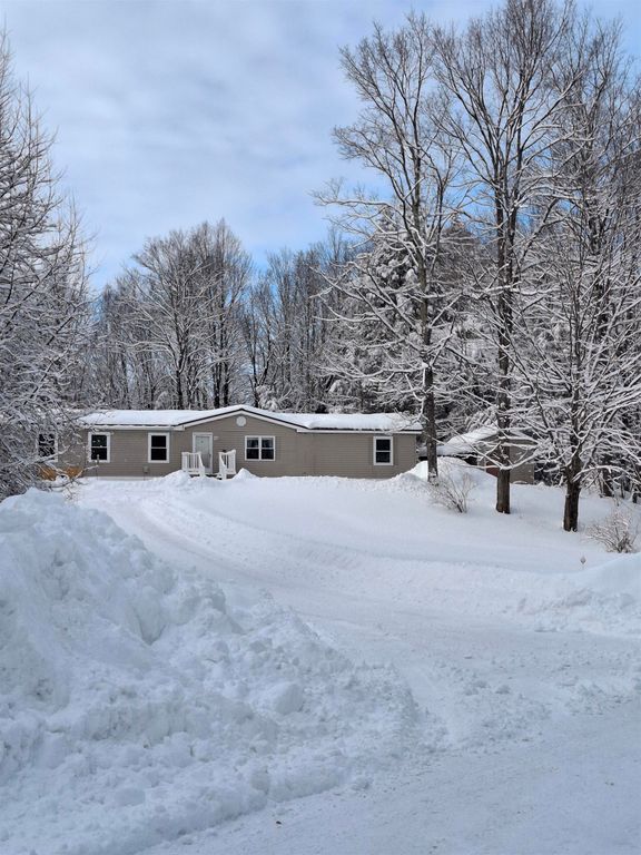46 Hidden Valley Road, Fairfax, VT 05454