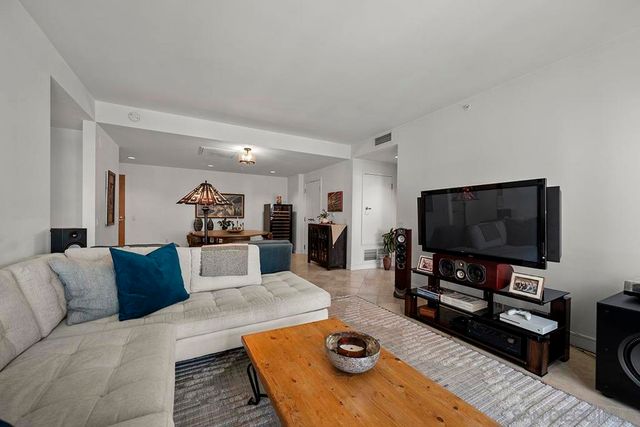 645 Front Street 1807, San Diego, CA 92101