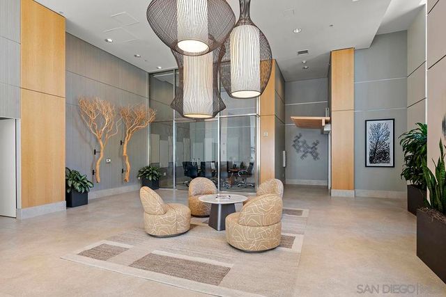 645 Front Street 1807, San Diego, CA 92101