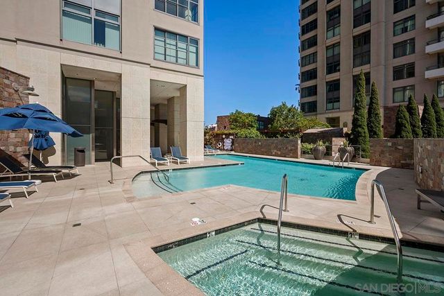 645 Front Street 1807, San Diego, CA 92101