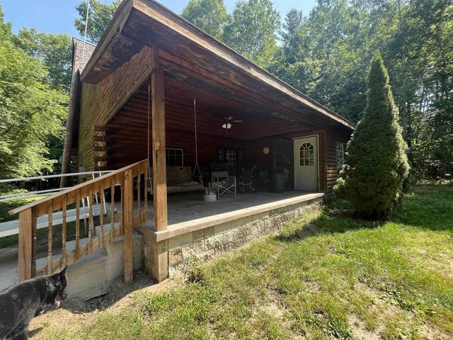 10090 Snowbowl Road, Houghton Lake, MI 48629