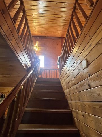 10090 Snowbowl Road, Houghton Lake, MI 48629