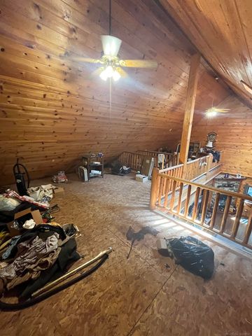 10090 Snowbowl Road, Houghton Lake, MI 48629