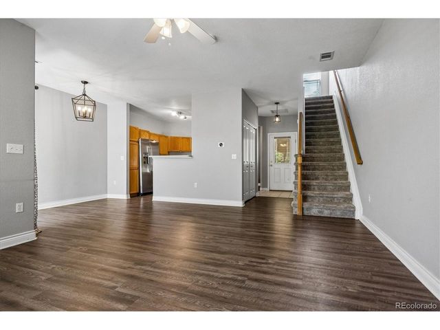 9213 W Coco Pl, Littleton, CO 80128