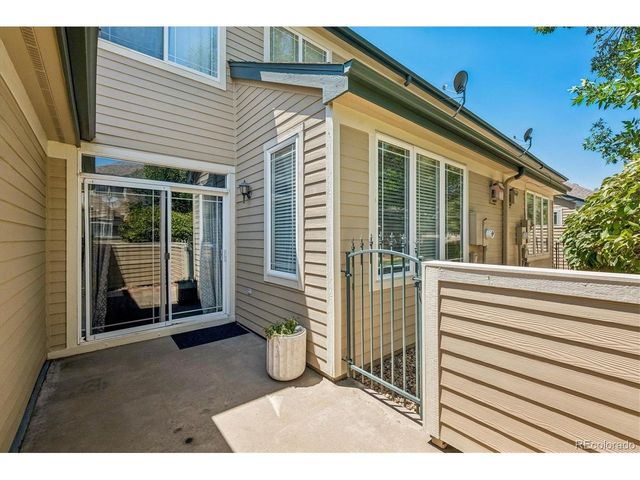 9213 W Coco Pl, Littleton, CO 80128