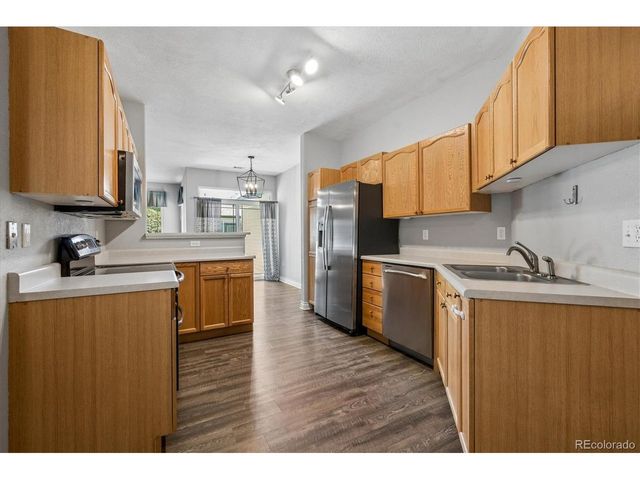 9213 W Coco Pl, Littleton, CO 80128