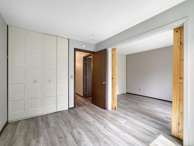 1601 N Innsbruck Drive 367NE, Fridley, MN 55432