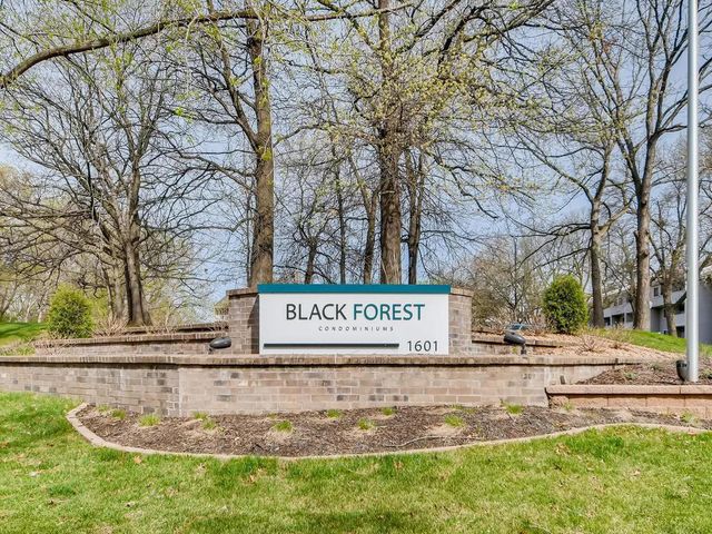 1601 N Innsbruck Drive 367NE, Fridley, MN 55432