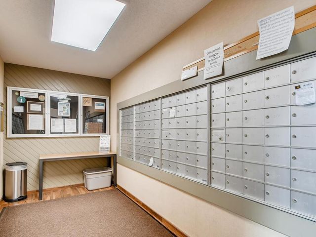 1601 N Innsbruck Drive 367NE, Fridley, MN 55432
