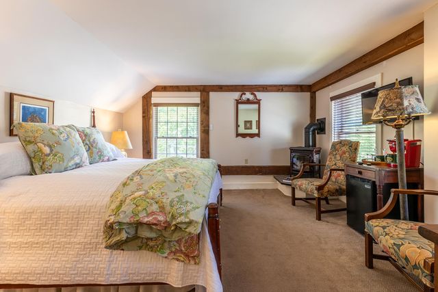 3732 VT Route 30, Jamaica, VT 05343