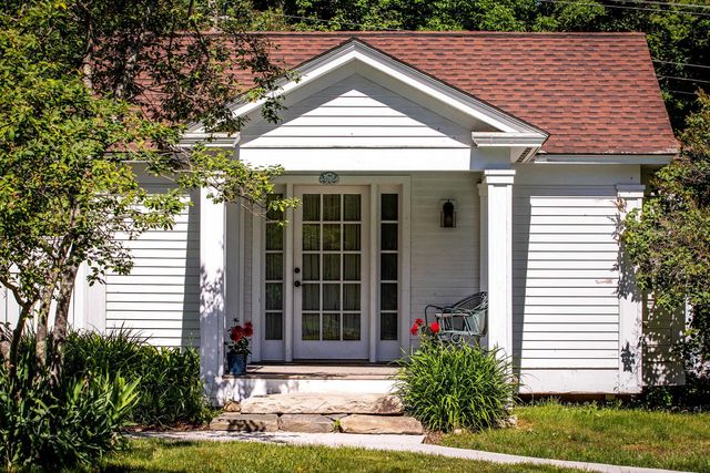 3732 VT Route 30, Jamaica, VT 05343