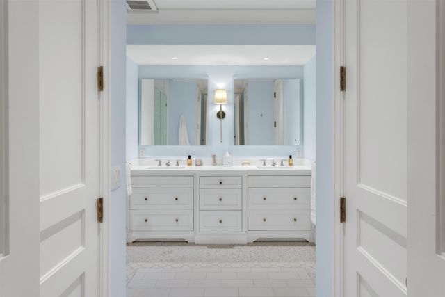 208 Sandpiper Drive, Palm Beach, FL 33480