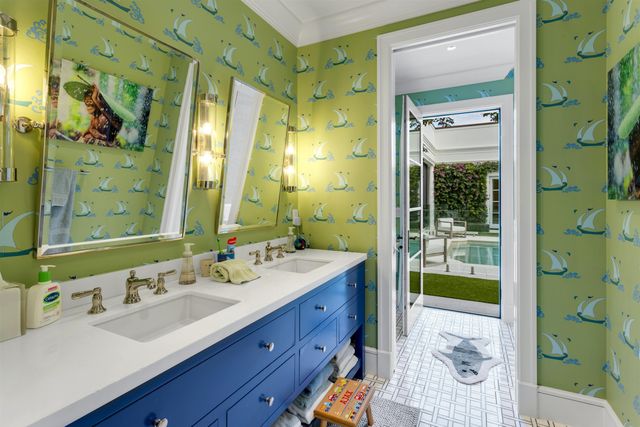 208 Sandpiper Drive, Palm Beach, FL 33480