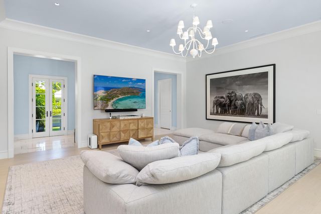 208 Sandpiper Drive, Palm Beach, FL 33480