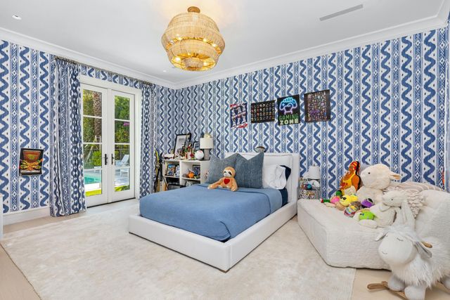 208 Sandpiper Drive, Palm Beach, FL 33480