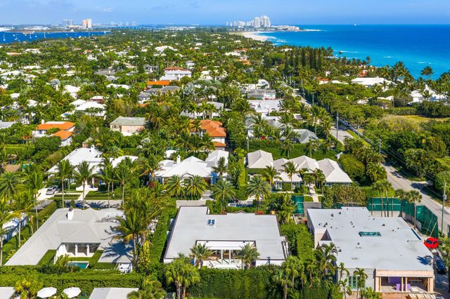 208 Sandpiper Drive, Palm Beach, FL 33480