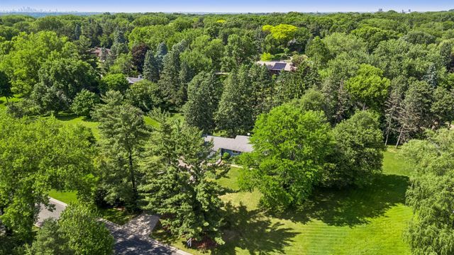 205 Oakview Road, West Saint Paul, MN 55118
