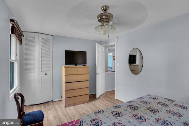 15809 LAZY DAY LN, Dumfries, VA 22025