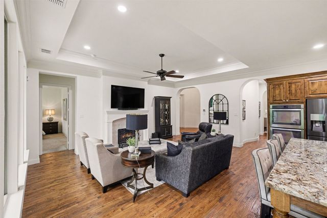 1241 Blue Lake Boulevard, Arlington, TX 76005