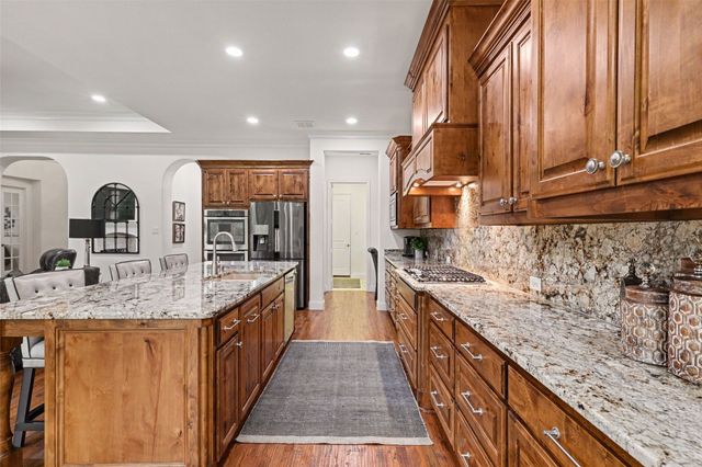 1241 Blue Lake Boulevard, Arlington, TX 76005