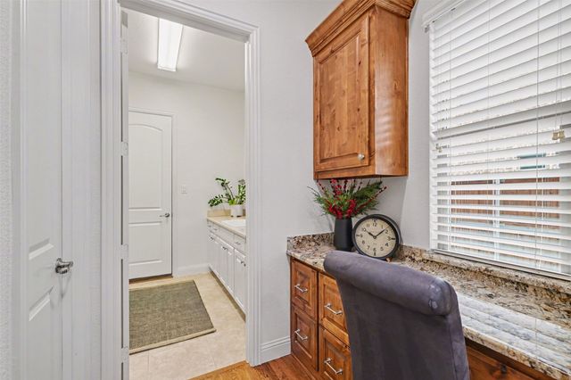 1241 Blue Lake Boulevard, Arlington, TX 76005
