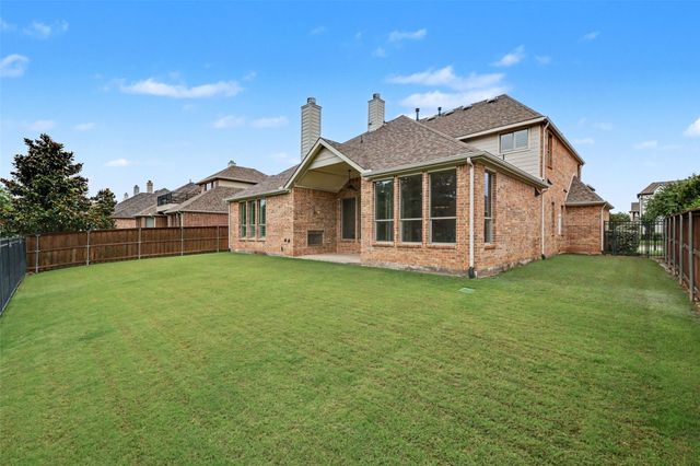 1241 Blue Lake Boulevard, Arlington, TX 76005