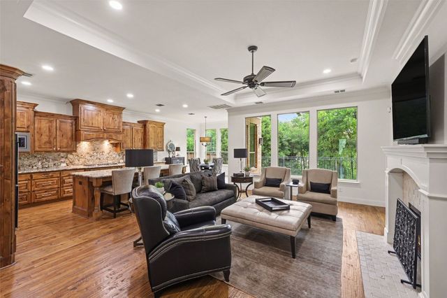 1241 Blue Lake Boulevard, Arlington, TX 76005