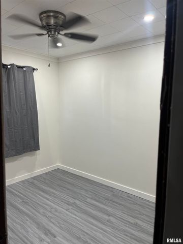 1286 W LOSEY Street, Galesburg, IL 61401