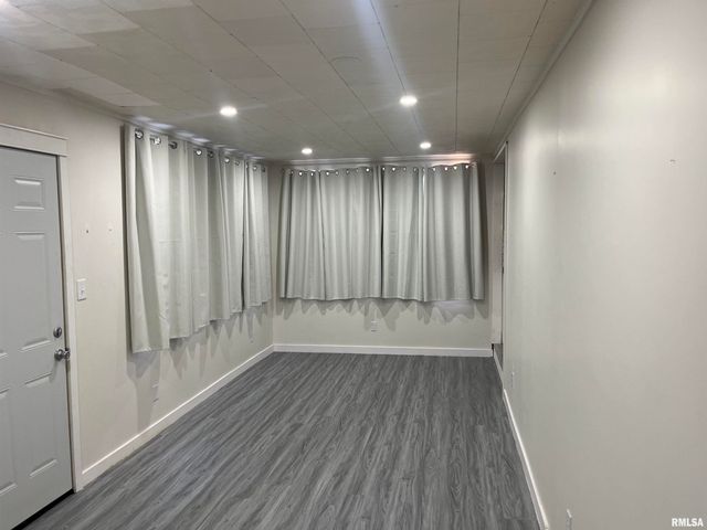 1286 W LOSEY Street, Galesburg, IL 61401