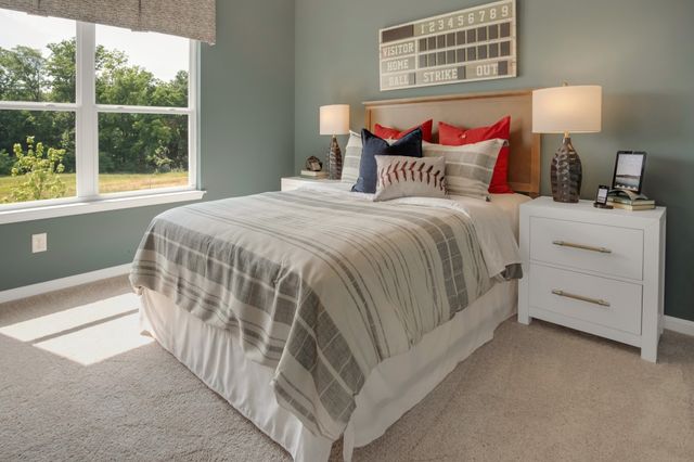1365 English Oak Dr, Clarksville, TN 37043