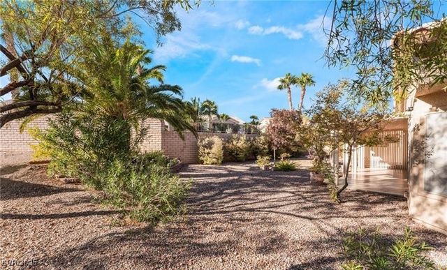 2505 Indigo Valley Street, Las Vegas, NV 89134