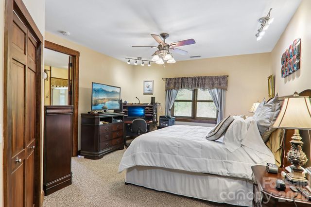 519 Susanna Cove Road 8, Mars Hill, NC 28754