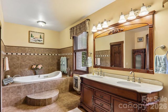 519 Susanna Cove Road 8, Mars Hill, NC 28754