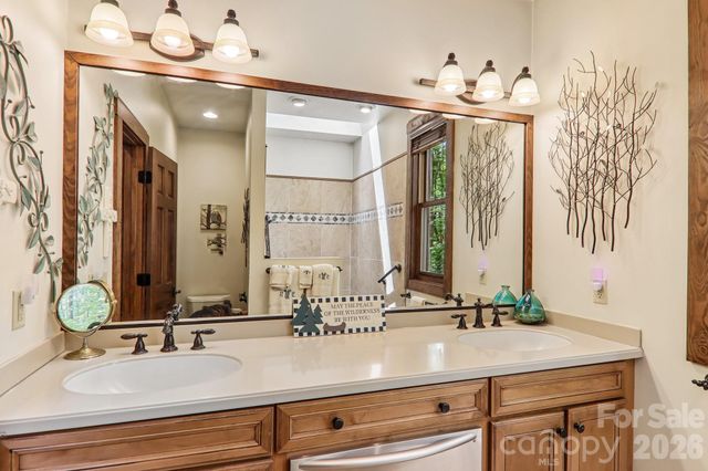 519 Susanna Cove Road 8, Mars Hill, NC 28754