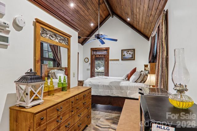 519 Susanna Cove Road 8, Mars Hill, NC 28754