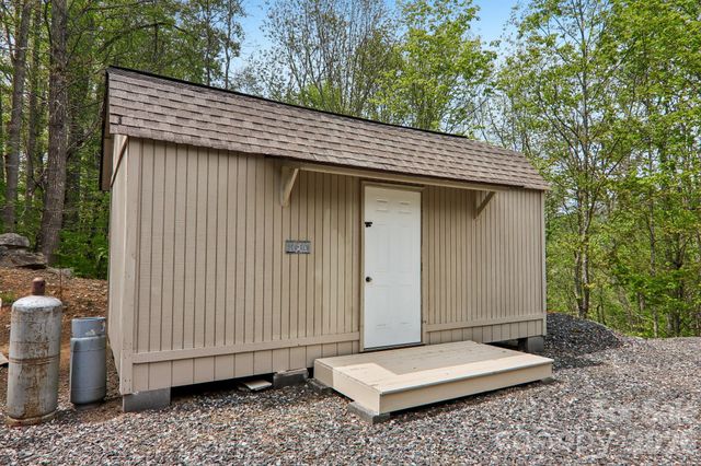519 Susanna Cove Road 8, Mars Hill, NC 28754