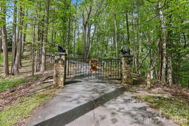 519 Susanna Cove Road 8, Mars Hill, NC 28754