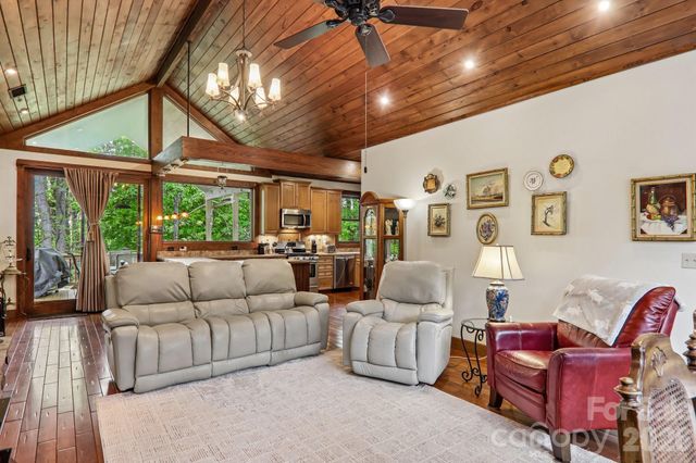 519 Susanna Cove Road 8, Mars Hill, NC 28754