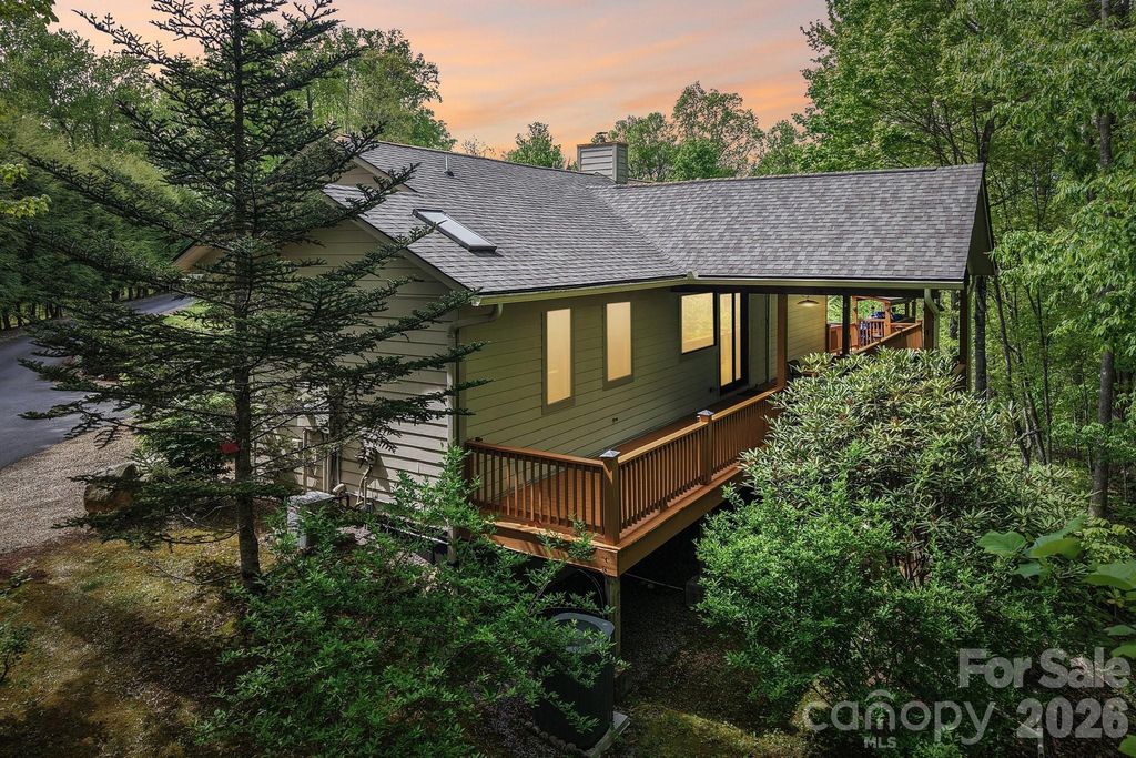 519 Susanna Cove Road 8, Mars Hill, NC 28754
