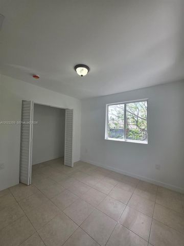 829 SW 3rd St 831, Miami, FL 33130