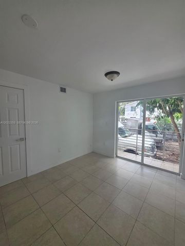 829 SW 3rd St 831, Miami, FL 33130