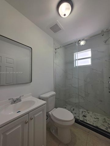 829 SW 3rd St 831, Miami, FL 33130