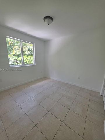 829 SW 3rd St 831, Miami, FL 33130