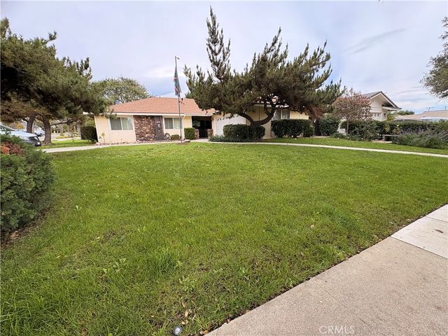 967 W 13th, Upland, CA 91786