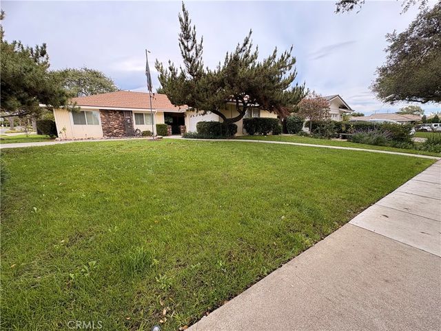 967 W 13th, Upland, CA 91786