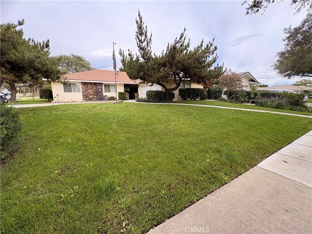 967 W 13th, Upland, CA 91786